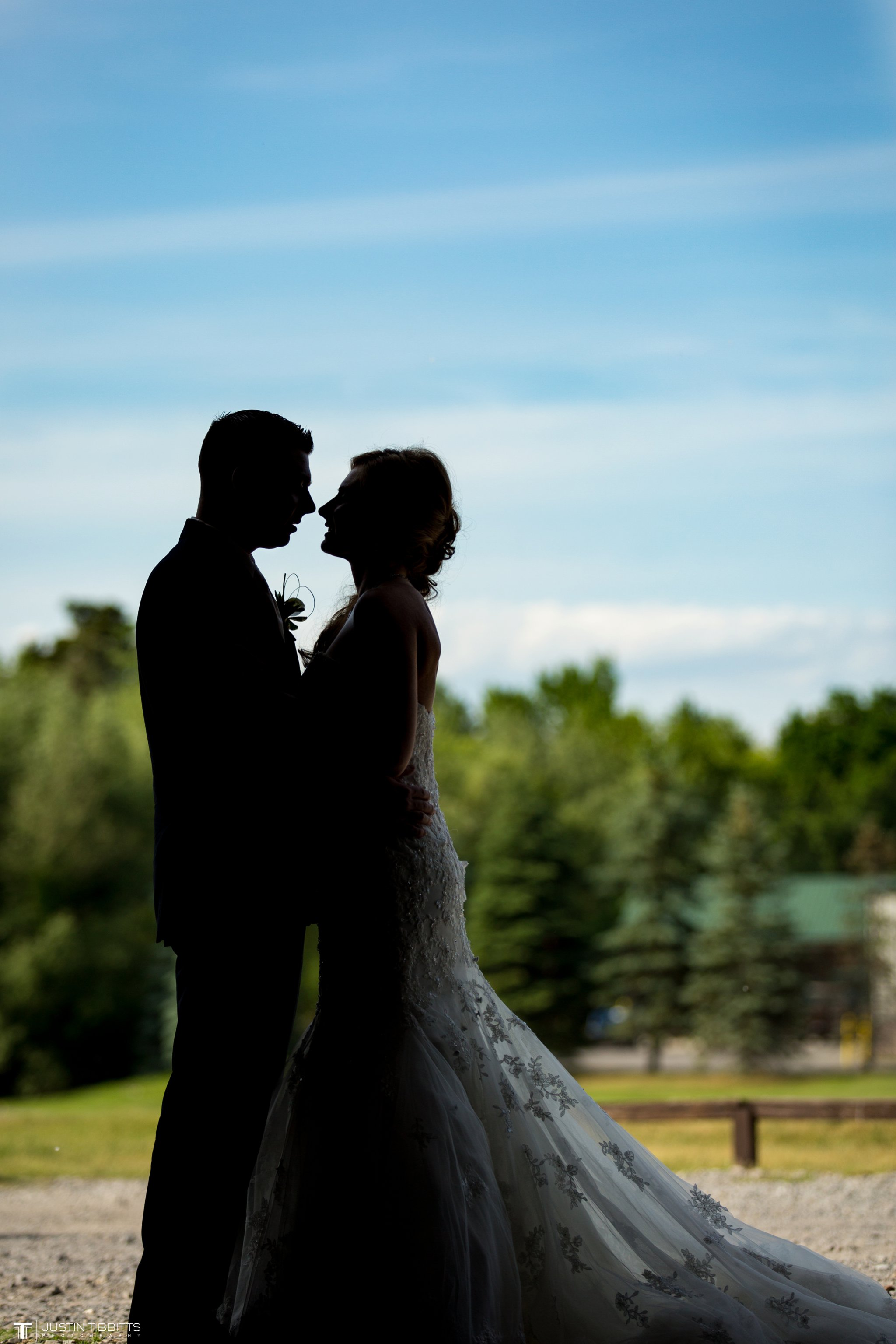 shaker-ridge-country-club-wedding-photos-with-amanda-and-jeff_0053