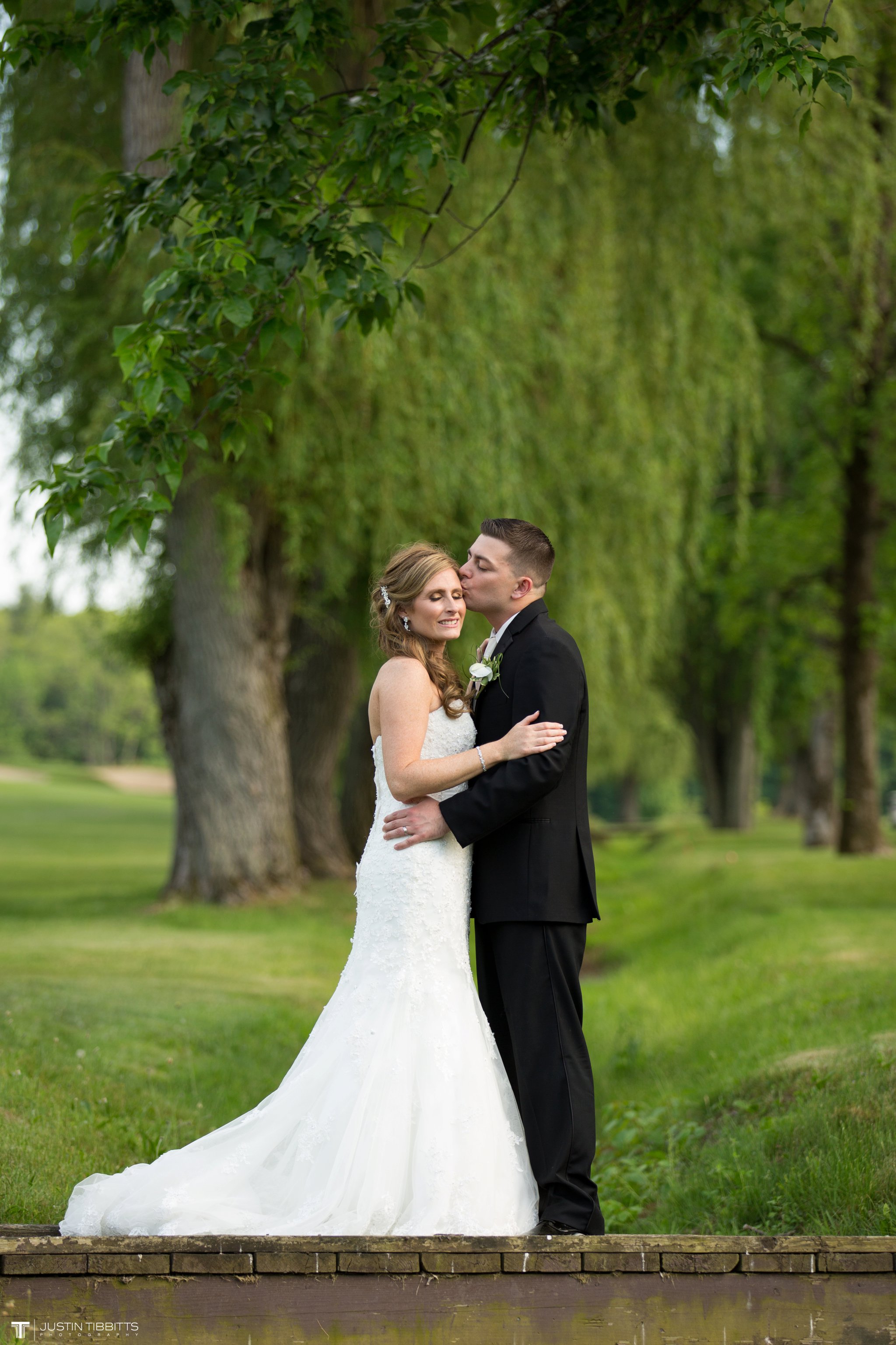 shaker-ridge-country-club-wedding-photos-with-amanda-and-jeff_0061